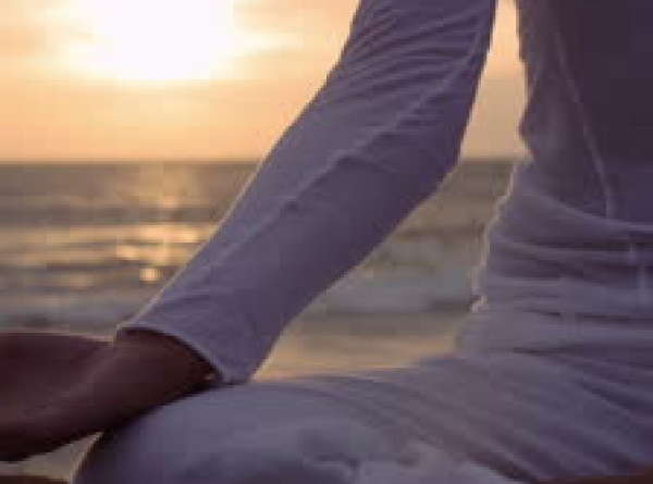 yoga-e-vela.jpg